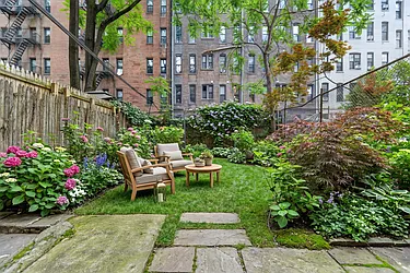 326 East 94th Street, #1E