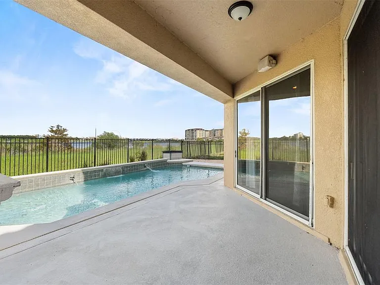 8507 Saint Marino Blvd — Photo 48