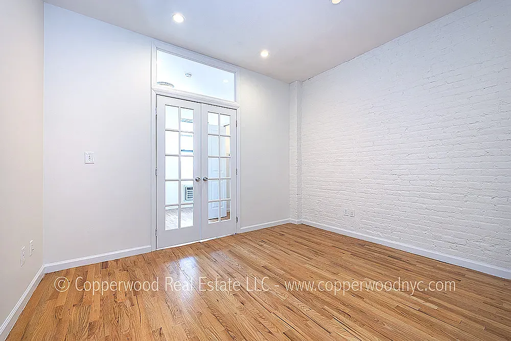 430 East 89th Street — Photo 3