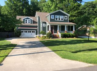 1924 Rockwood Dr, Chesapeake, VA 23323