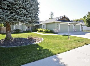 2702 N Sweetwood, Meridian, ID 83642