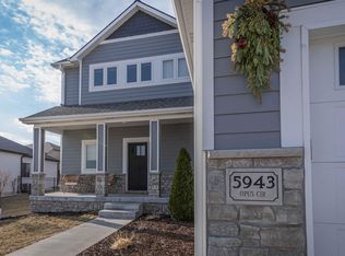 5943 Opus Cir, Lincoln, NE 68526