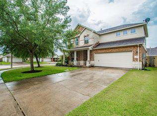 2918 Standing Springs Ln, Dickinson, TX 77539