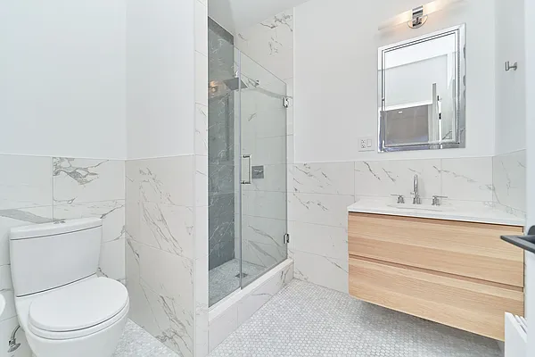 Rented by Living New York | media 35