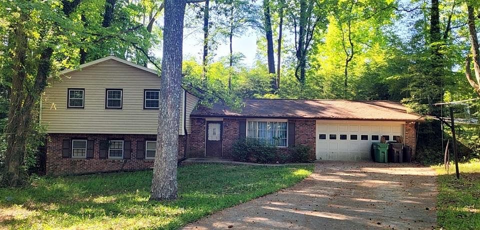 1st image of 5708 Laura Leigh Ln
