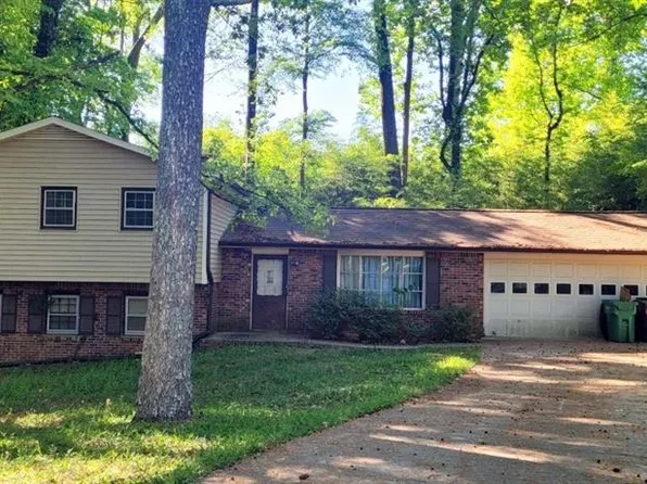 5708 Laura Leigh Ln, Norcross, GA 30093