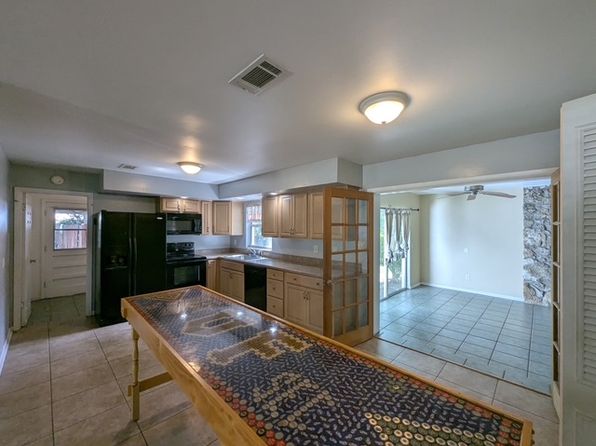 1714 NW 38th St