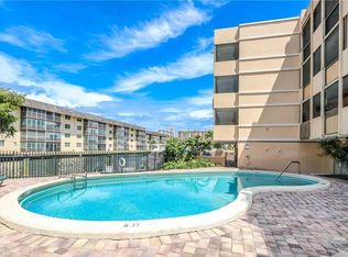 3527 NE 168th St #3F, North Miami Beach, FL 33160