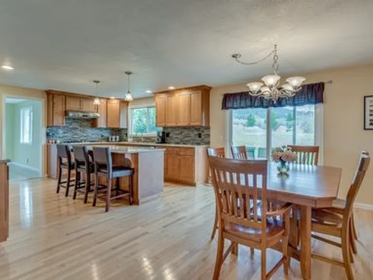 16650 NE Chehalem Dr — Photo 5