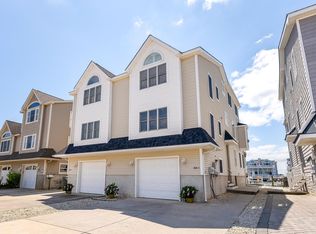 606 22nd St #W, Avalon, NJ 08202