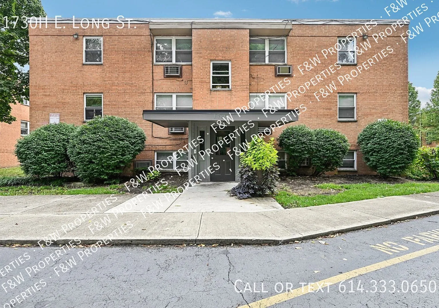Spacious 2BR in Woodland Park Walk to Franklin Park! — Photo 3