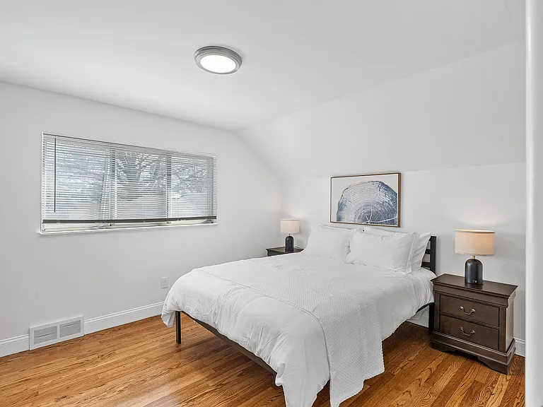 5342 Chatfield Dr — Photo 35