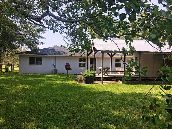 2nd image of 132 Forest Dr