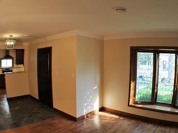 3rd image of 23265 Doremus St