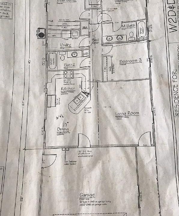 2nd image of 2057 Grand Coulee Blvd