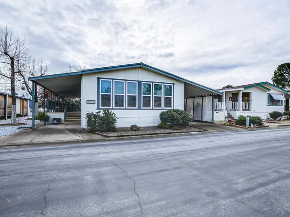 4555 Underwood Dr, Redding, CA 96003