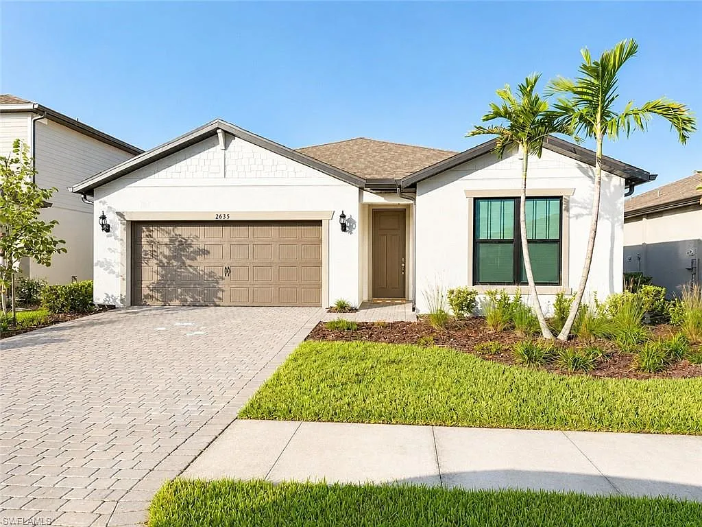3 bed, 2.0 bath, 1661 sqft, $2,500 — Photo 1