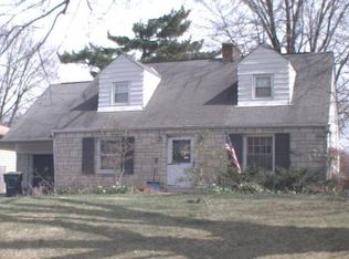 108 N Harding Rd, Columbus, OH 43209