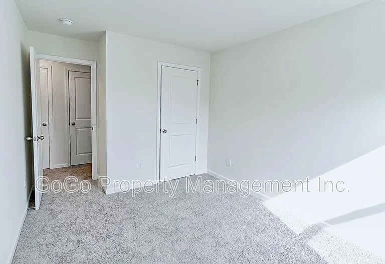 31 Sunriff Ct — Photo 14