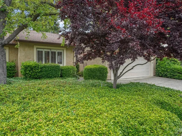 1120 Peppertree Circle, St. Helena, CA 94574