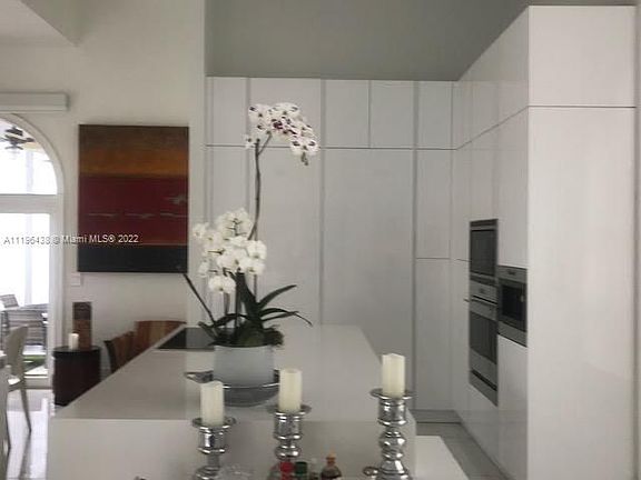 2nd image of 5263 NW 94th Doral Pl