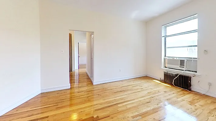 Rented by Bond New York | media 8