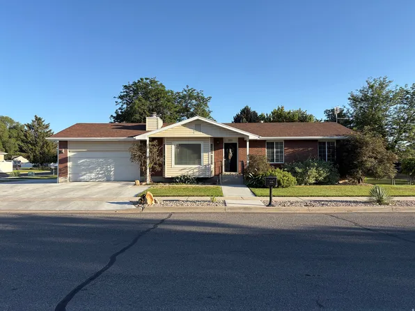 1201 W Marinwood Ave, Salt Lake City, UT 84123