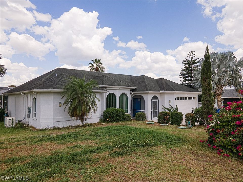 1st image of 733 Mirror Lakes Dr