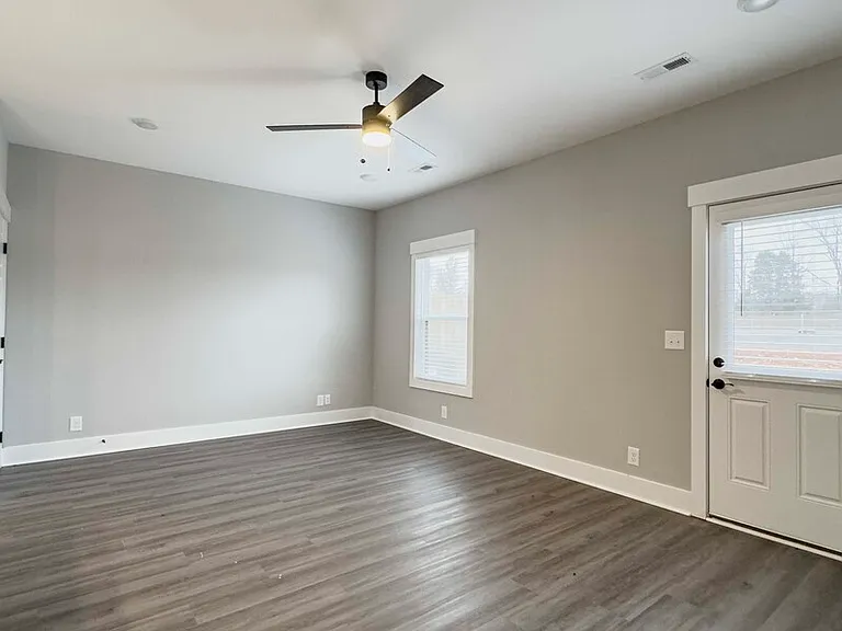 406 Jonathan Wade Cir — Photo 7