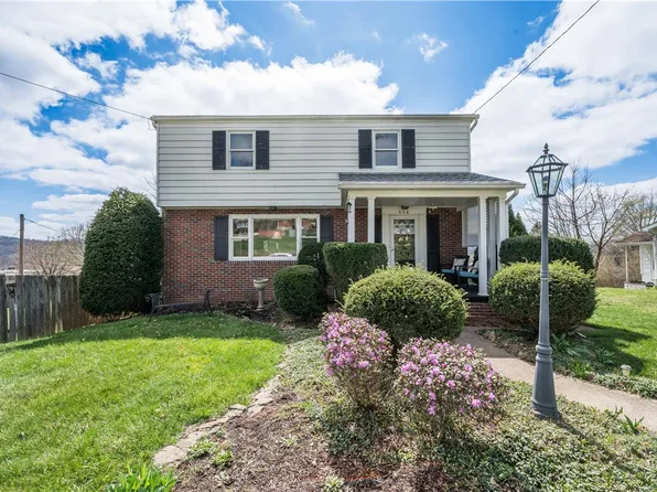 458 Rosslyn Ave, Springdale, PA 15144