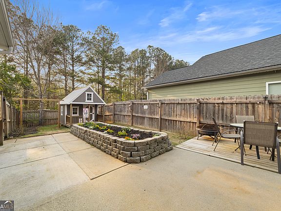 2nd image of 35 Kevin Ct