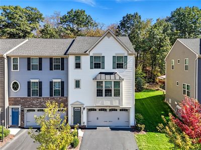 141 Arbor Trail Dr, Mc Kees Rocks, PA, 15136