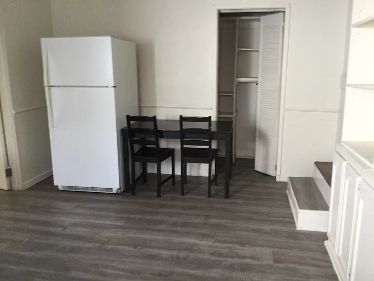 20957B Community St — Photo 11