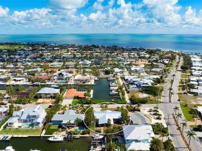 602 Baronet Ln, Holmes Beach, FL, 34217