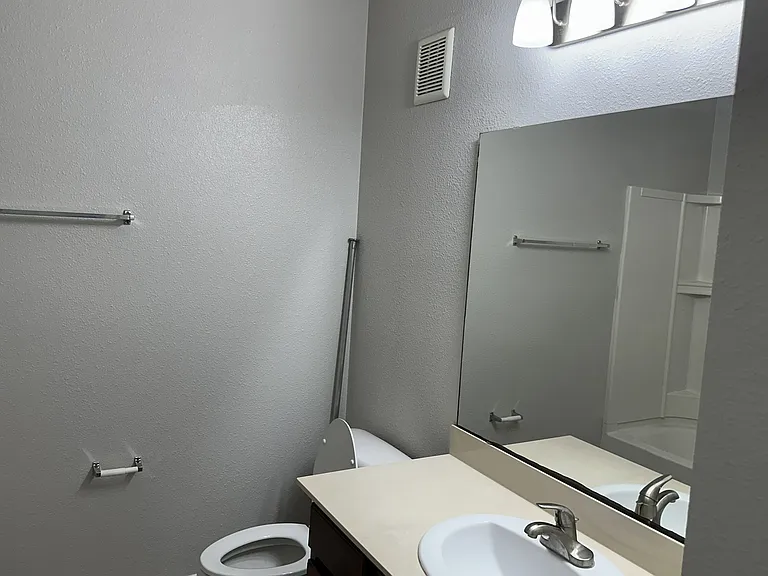 4911 Key Lime Dr #201 — Photo 12