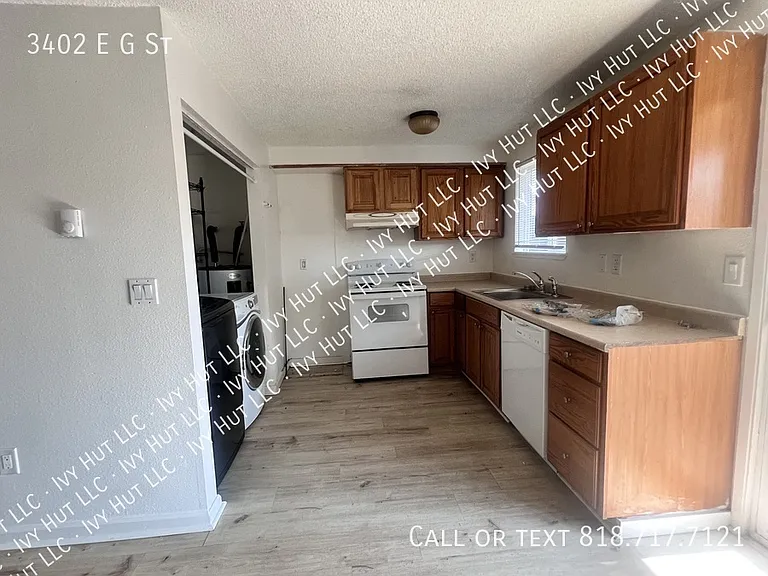 3402 E G St — Photo 7