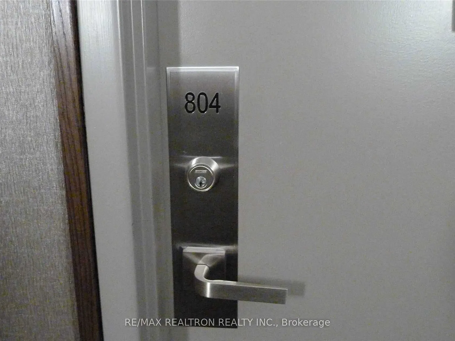 2 bed, $3,200 — Photo 3