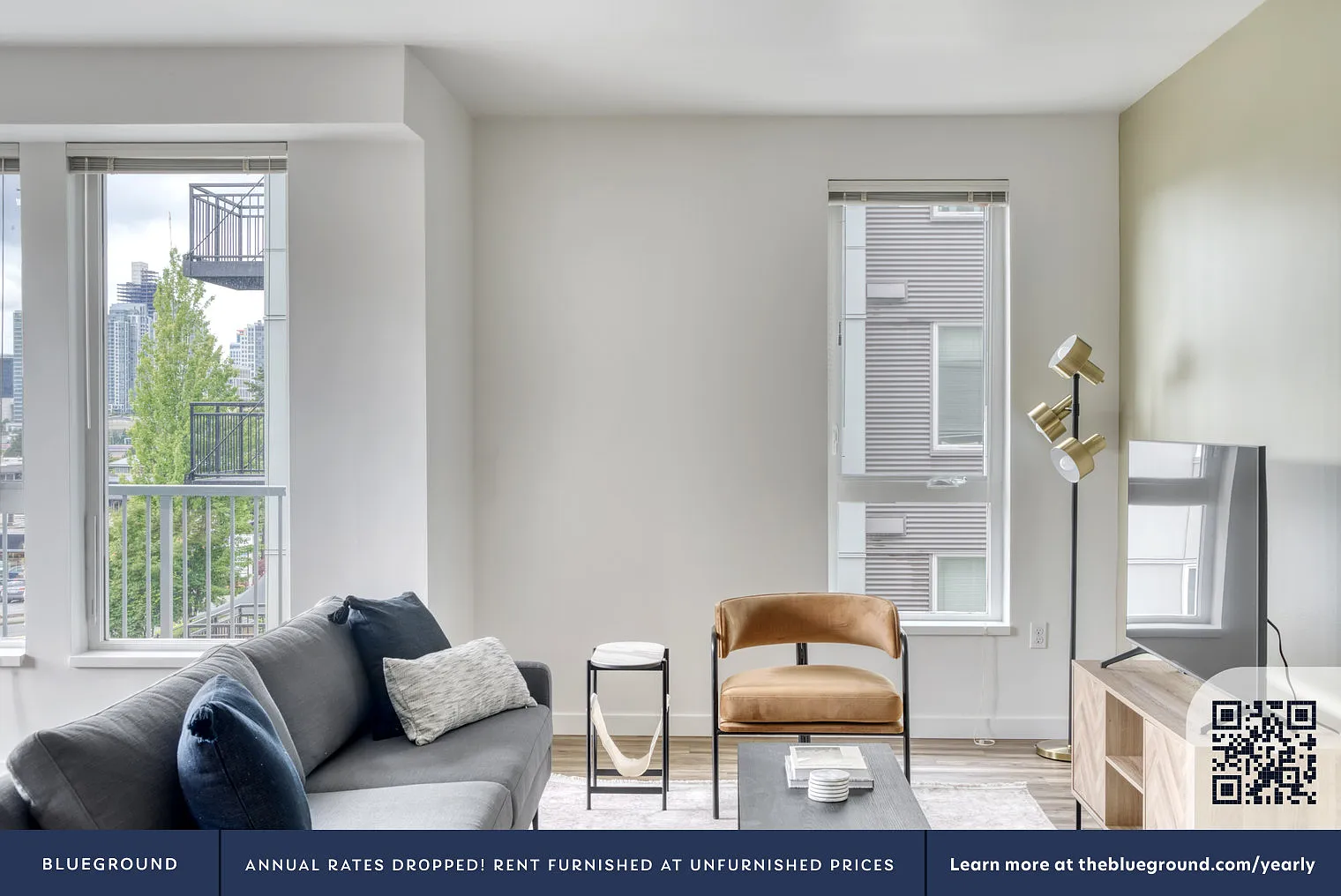 2 bed, 2.0 bath, 1329 sqft, $4,390 — Photo 2