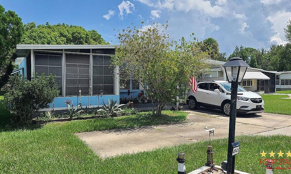 1st image of 4941 Spruce Creek Rd