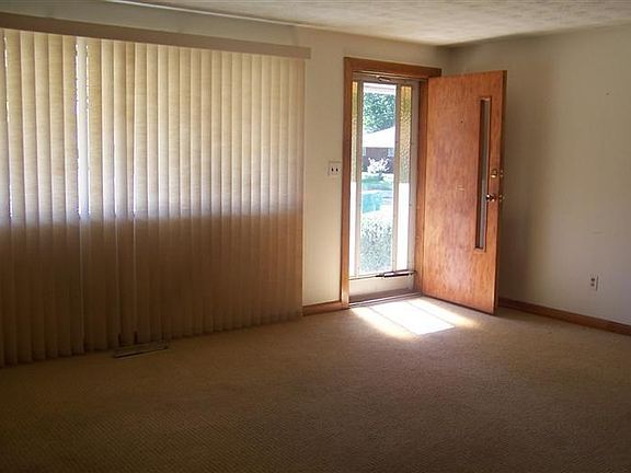 2nd image of 2253 Kajean Ave