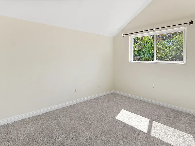 10675 Montego Dr — Photo 11