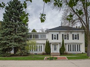 4 S 6th St, Fort Atkinson, WI 53538