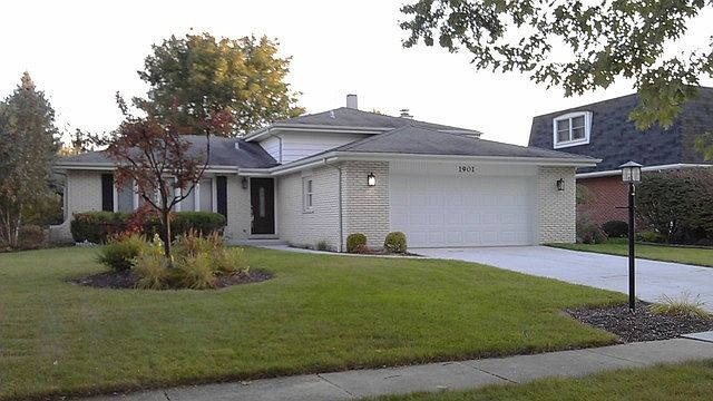1st image of 1901 Holly Ave