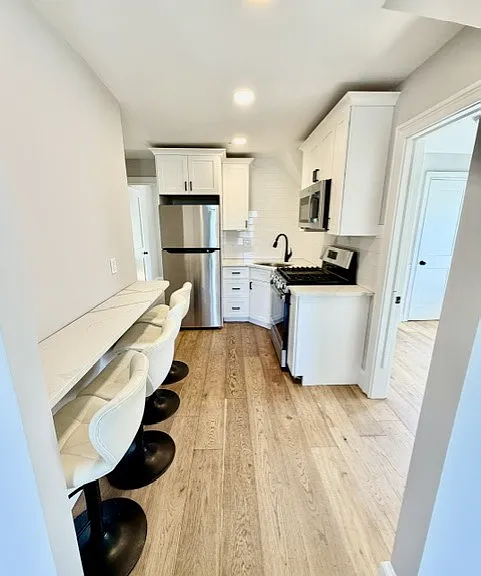 180 Dana Ave #2 — Photo 5