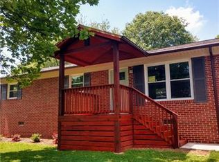 217 2nd Avenue Pl NE, Conover, NC 28613