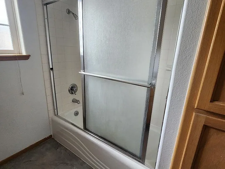 2262 Ironwood St — Photo 16