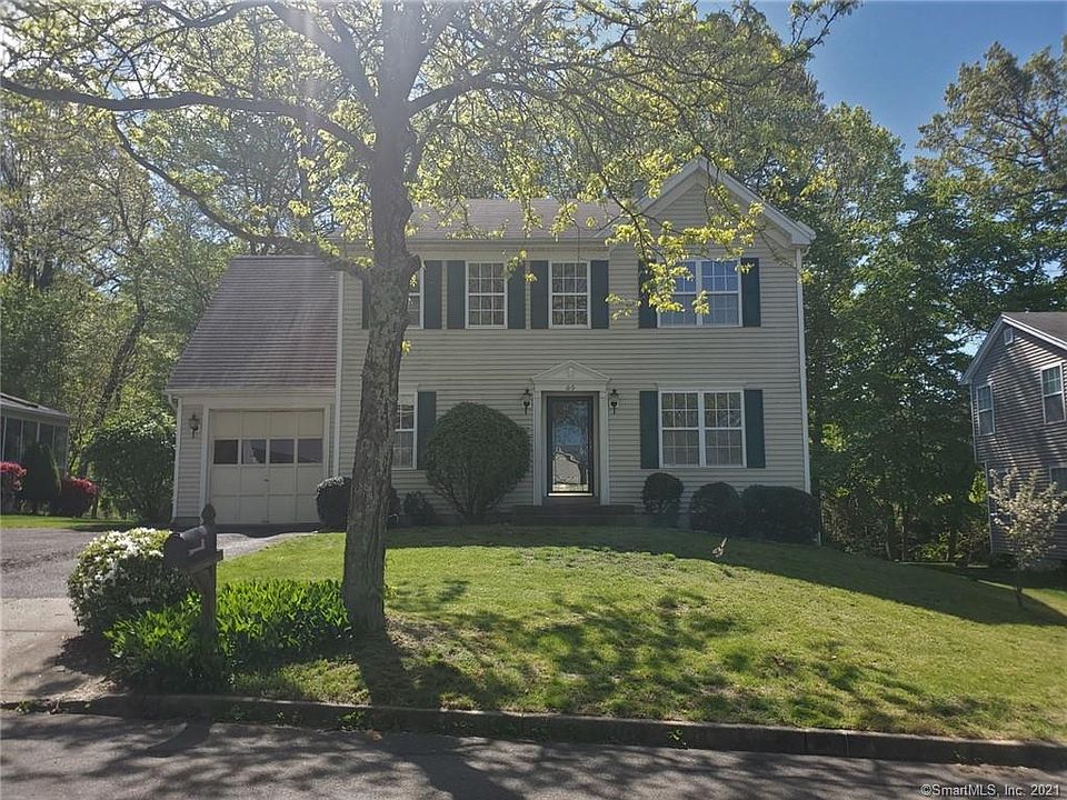1st image of 65 Acorn Ln