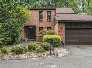 3704 Oak Hill Way, Fairfax, VA 22030