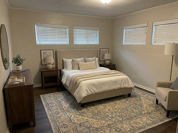 5th image of 1310 Ivy St #1310