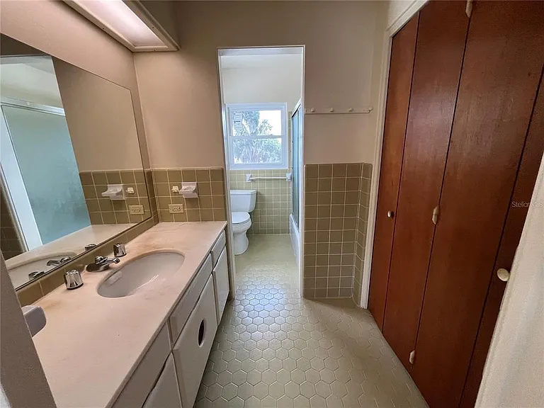 1145 S Lake Reedy Blvd — Photo 36